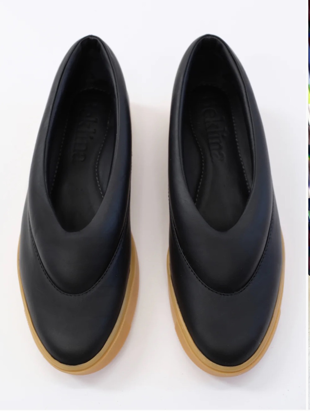 Beklina Margo Sneaker Black - Picture 1 of 6